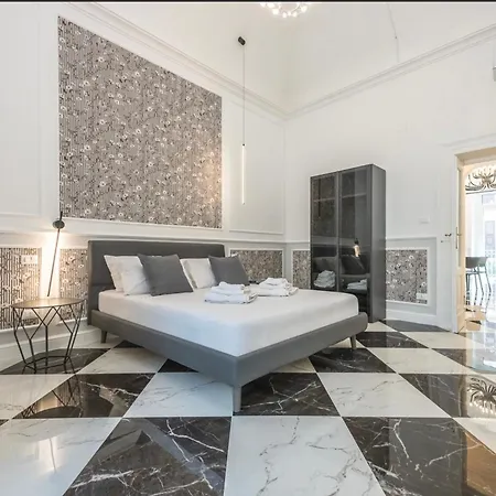 Nitti 76 Luxury * Ταράντο