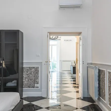 Nitti 76 Luxury * Taranto