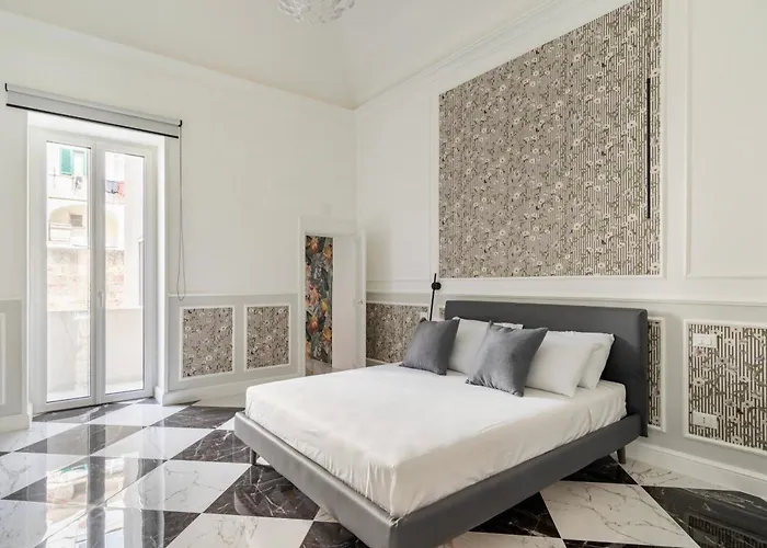 Nitti 76 Luxury